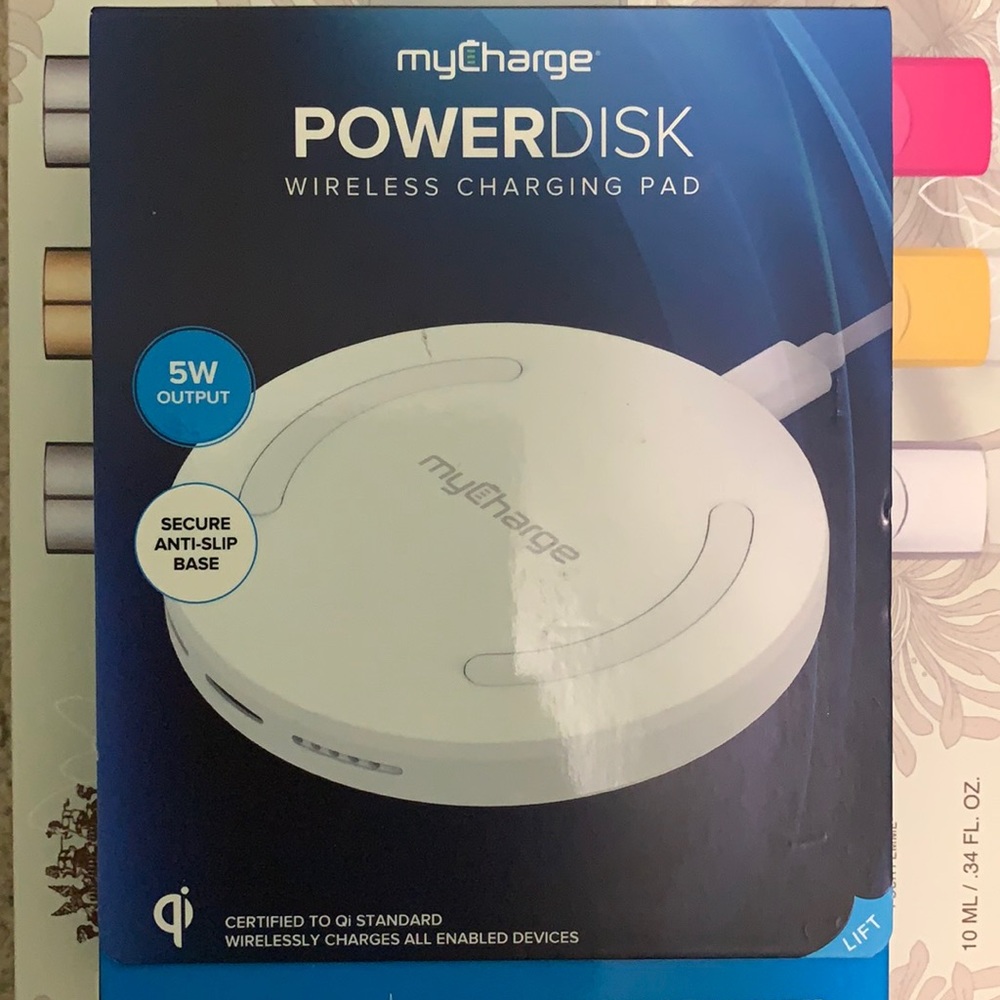 Power Disk Wireless Charger Pad 5W Output Anti-Slip Base Apple Android Cordless